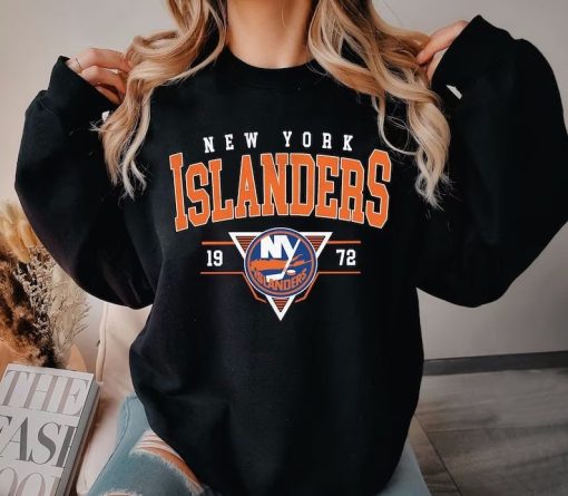 Vintage 90s New York Islanders Sweatshirt, New York Hockey Sweatshirt