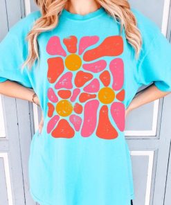 Comfort Colors® Boho Floral Shirt, Flower Power shirt, Flower Shirt