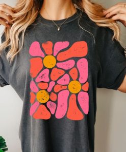 Comfort Colors® Boho Floral Shirt, Flower Power shirt, Flower Shirt