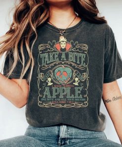 Vintage Snow White Evil Queen Disney Shirt