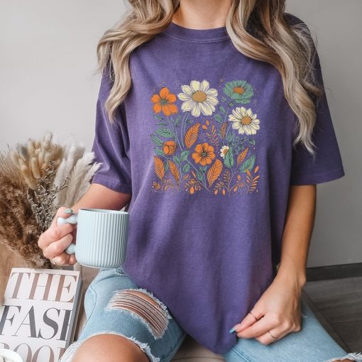 Comfort Colors® Daisy Bouquet Shirt, Flower Shirt, Retro Floral Shirt