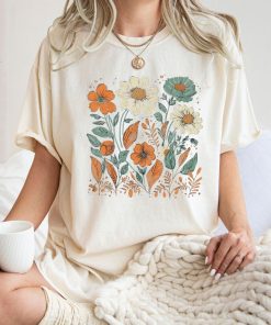 Comfort Colors® Daisy Bouquet Shirt, Flower Shirt, Retro Floral Shirt