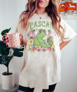 Comfort Colors® Retro Disney Tangled Pascal Floral Rapunzel Shirt