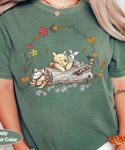 Cute Disney Winnie The Pooh & Friends Group Shot Floral Retro Shirt