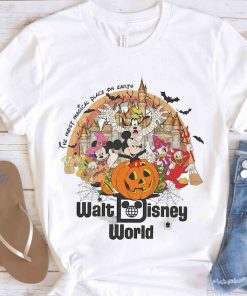 Vintage Walt Disney World Mickey Mouse & Friends Halloween T-Shirt