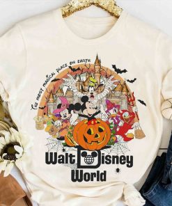 Vintage Walt Disney World Mickey Mouse & Friends Halloween T-Shirt