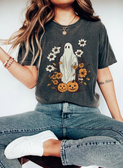 Halloween Shirt Retro Floral Ghost Tee, Cottagecore Fall Ghost TShirt