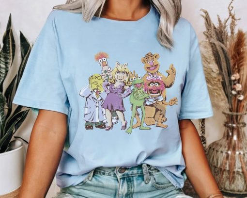 Disney The Muppets Group Shot Illustrated T-shirt, Kermit, Fozzie