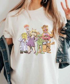 Disney The Muppets Group Shot Illustrated T-shirt, Kermit, Fozzie