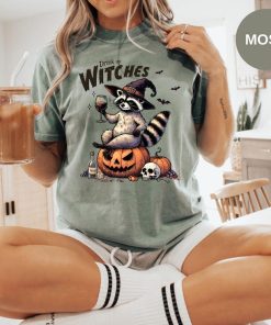 Funny Vintage Raccoon Halloween T-Shirt