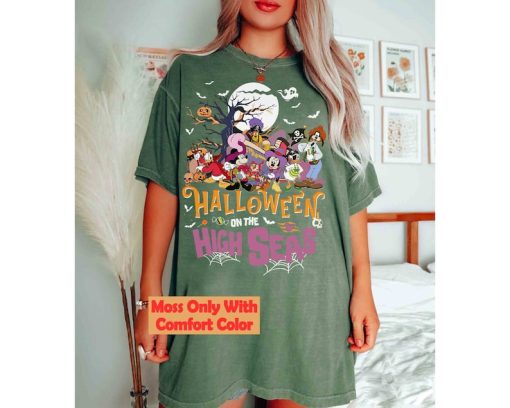 Vintage Mickey & Friends Halloween On The High Seas T-shirt