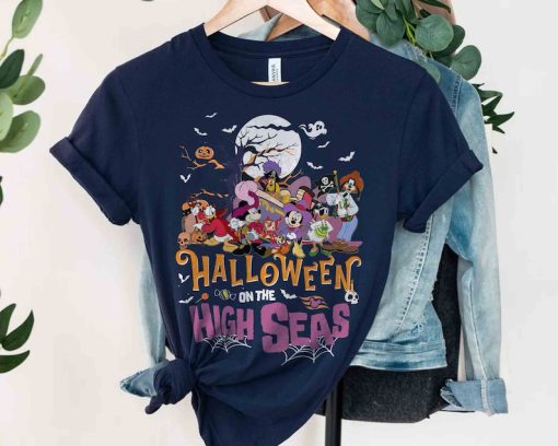 Vintage Mickey & Friends Halloween On The High Seas T-shirt