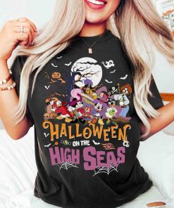 Vintage Mickey & Friends Halloween On The High Seas T-shirt