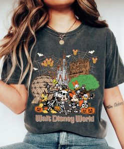 Vintage Walt Disney World Halloween shirt