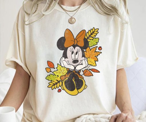 Disney Mickey And Friends Autumn Leaves Minnie Mouse T-Shirt