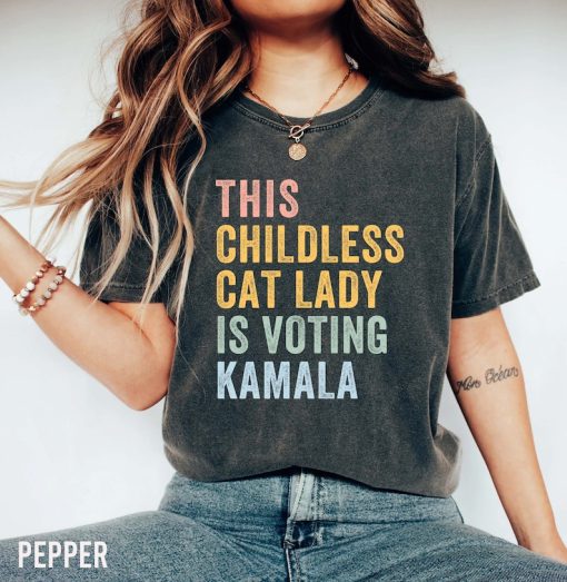 Childless Cat Lady For Kamala, Childless Cat Ladies Is Voting