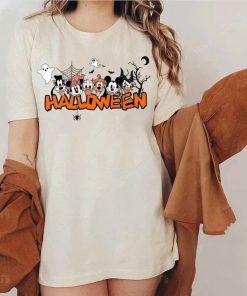 Comfort Colors®1717 Mickey And Friends Halloween T-Shirt