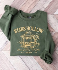 Stars Hollow Sweatshirt Or Hoodie