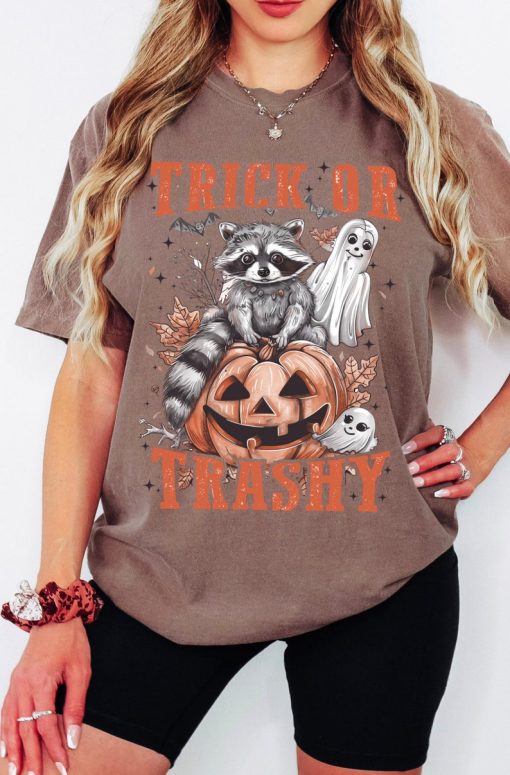 Trick or Trashy Raccoon Halloween Shirt - Retro Raccoon Tee