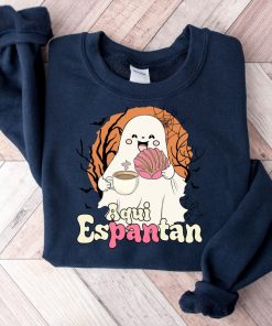 Aqui Espantan Shirt, Spanish Halloween Sweatshirt