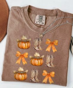 Cowboy Halloween shirt, Women Fall Shirt, Autumn Cowgirl Shirt