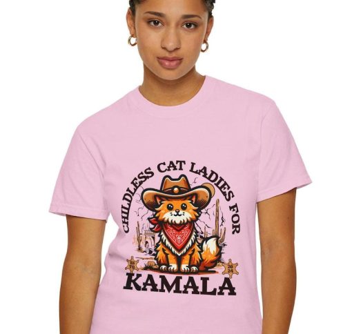 Cowboy Cat Ladies for Kamala Harris Comfort Colors T-shirt 2024