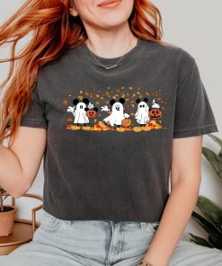 Comfort Colors® Mickey Halloween Shirt, Mickey Autumn T-Shirt