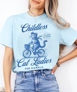 Childless Cat Lady For Kamala Harris 2024 Shirt Kamala Coconut Tree