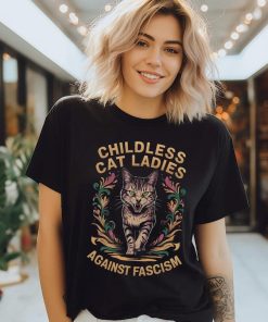 Childless cat ladies against fascism shirt ,Harris 2024 Shirt