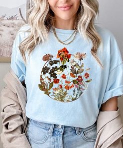 Comfort Colors® Flower Shirt, Vintage Flower Shirt, Flower Lower Shirt