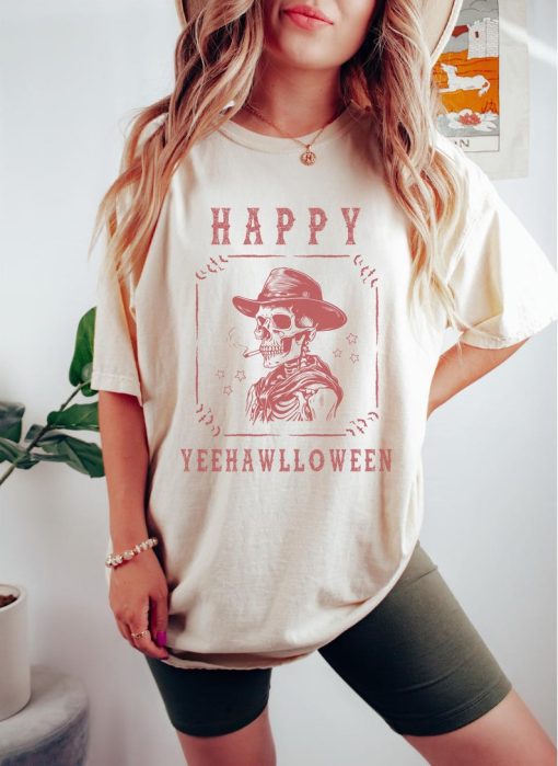 Happy Yeehawlloween T-Shirt, Spooky Skeleton Shirt