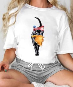 Childless Cat Lady With Trump Hair Vote Kamala 2024 T Shirt